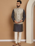 Kurta Sutera Jacquard Bersulam Anouk Dengan Jaket Churidar & Nehru