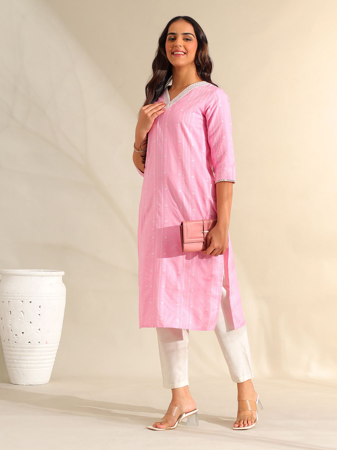Mamicha Women Regular Thread Work Pure Cotton Kurta with Trousers