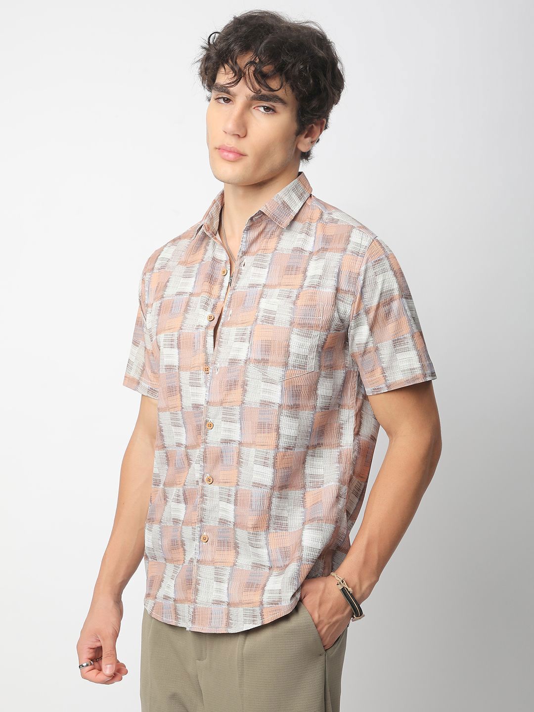 VASTRADO Men Classic Spread Collar Geometric Printed Cotton Slim Fit Casual Shirt