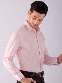 The Indian Garage Co. X Luxe Men Spread Collar Micro Ditsy Printed Slim Fit Formal Shirt
