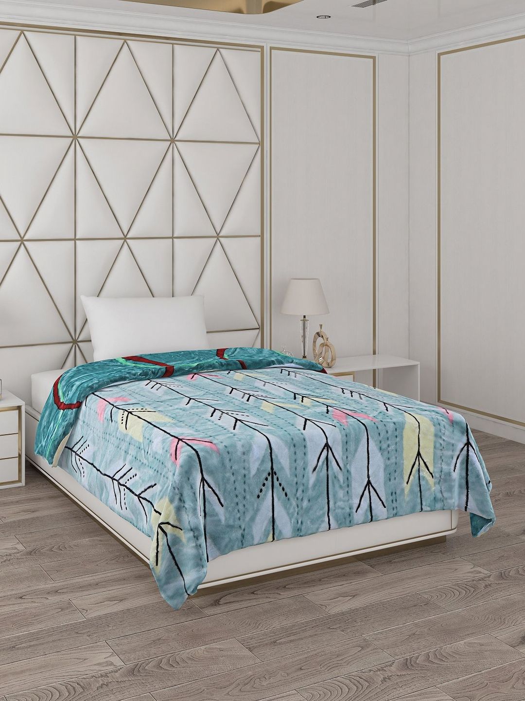 Monte Carlo Blue & Teal Abstract Mild Winter 500 GSM Single Bed Blanket