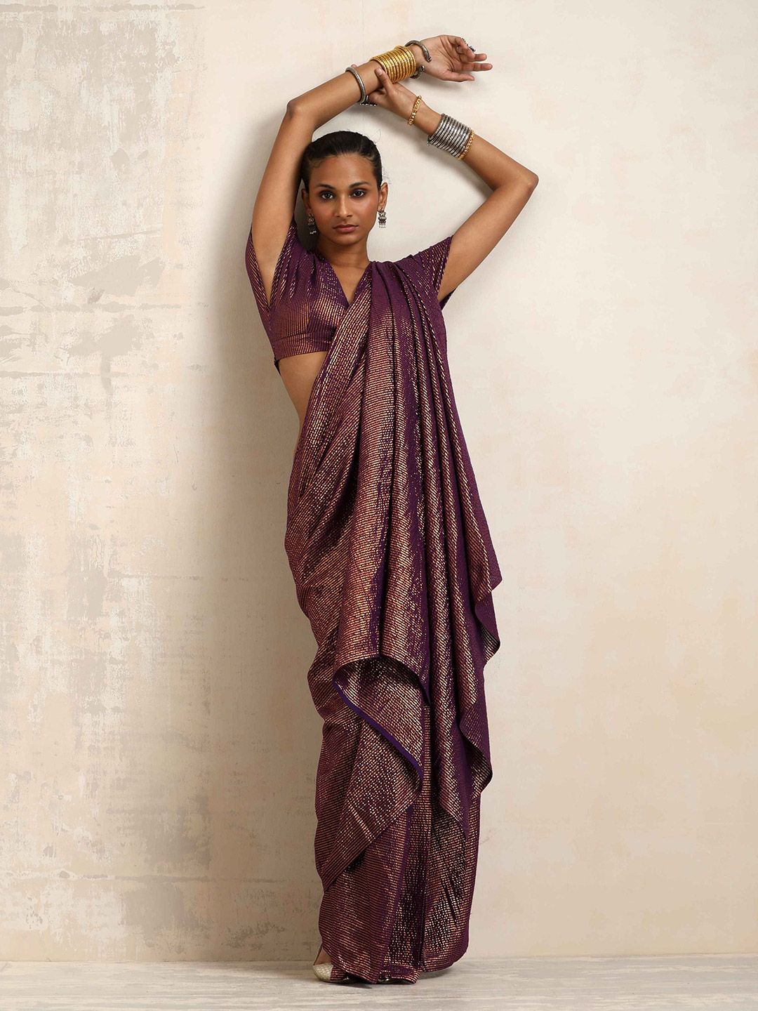 Truebrowns berjalur saree