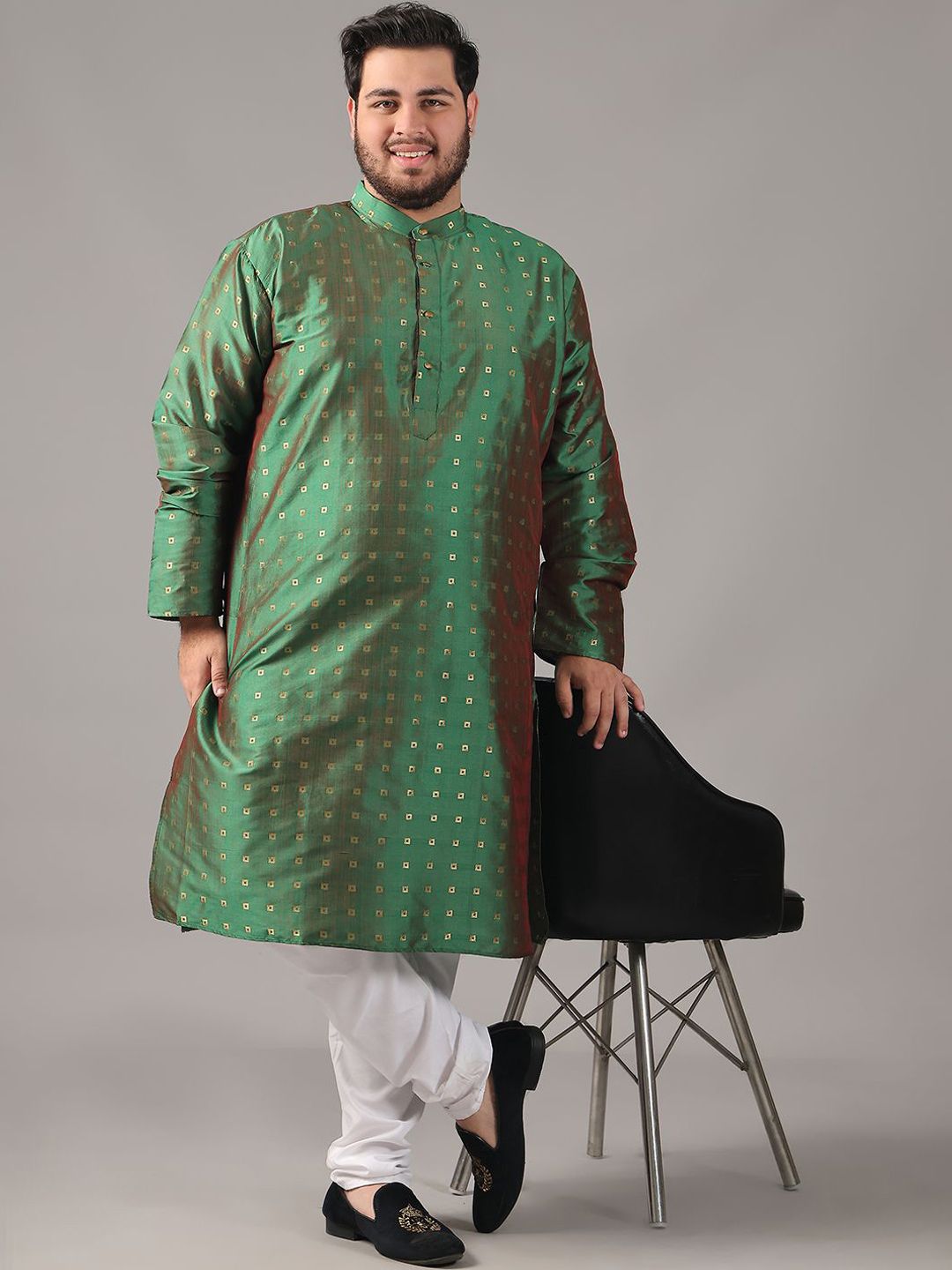 SOJANYA PLUS Plus Size Lelaki Rekaan Tenun Geometrik Kurta Lurus Dengan Piyama
