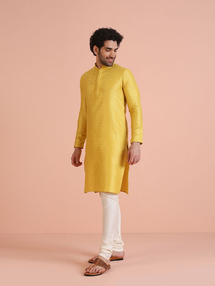 KISAH Woven Design Thread Work Mandarin Collar Straight Kurta