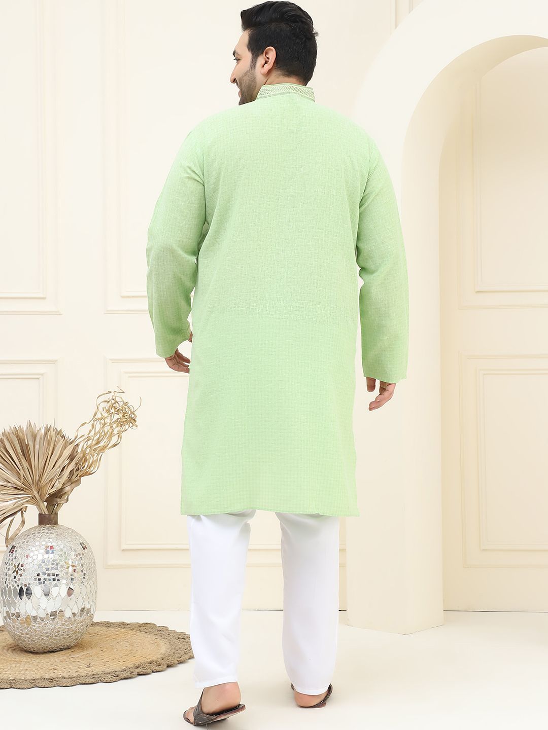 SOJANYA PLUS Woven Design Mandarin Collar Pure Cotton Straight Kurta with Pyjamas