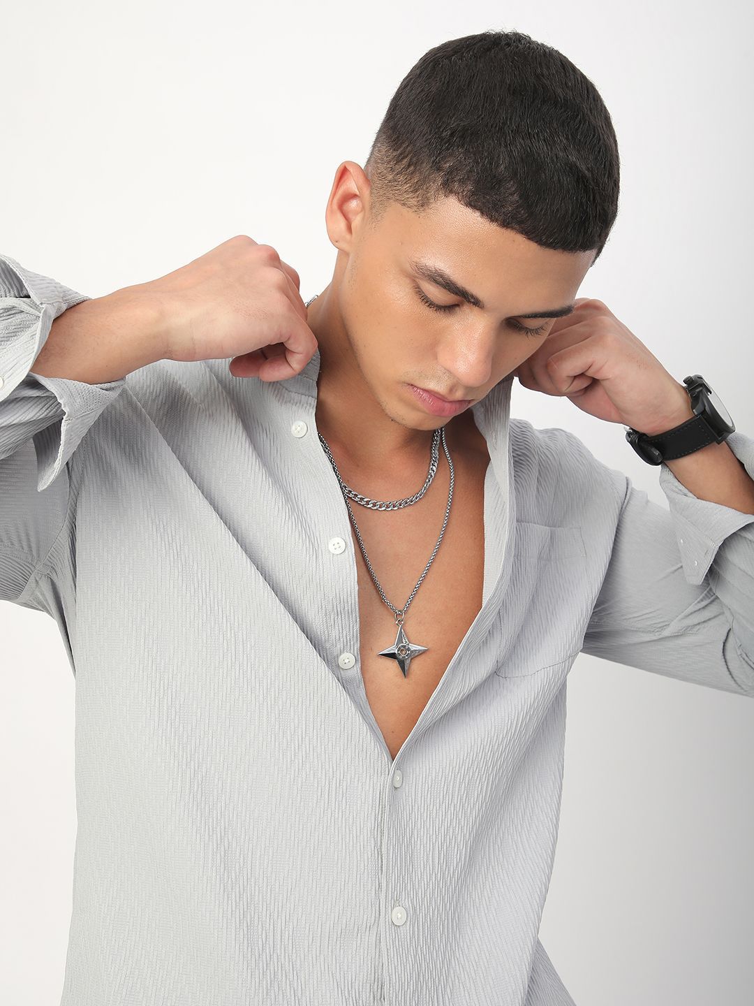 VASTRADO Men Classic Spread Collar Vertical Stripes Self Design Slim Fit Casual Shirt