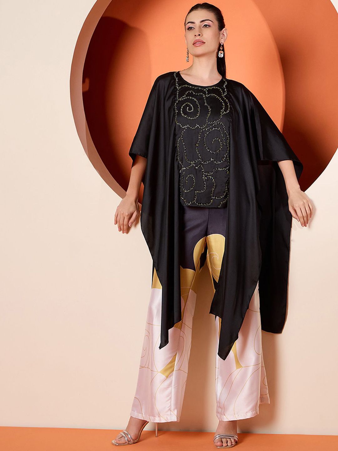 Antheaa Embellished Round Neck Short Sleeves Top & Trouser