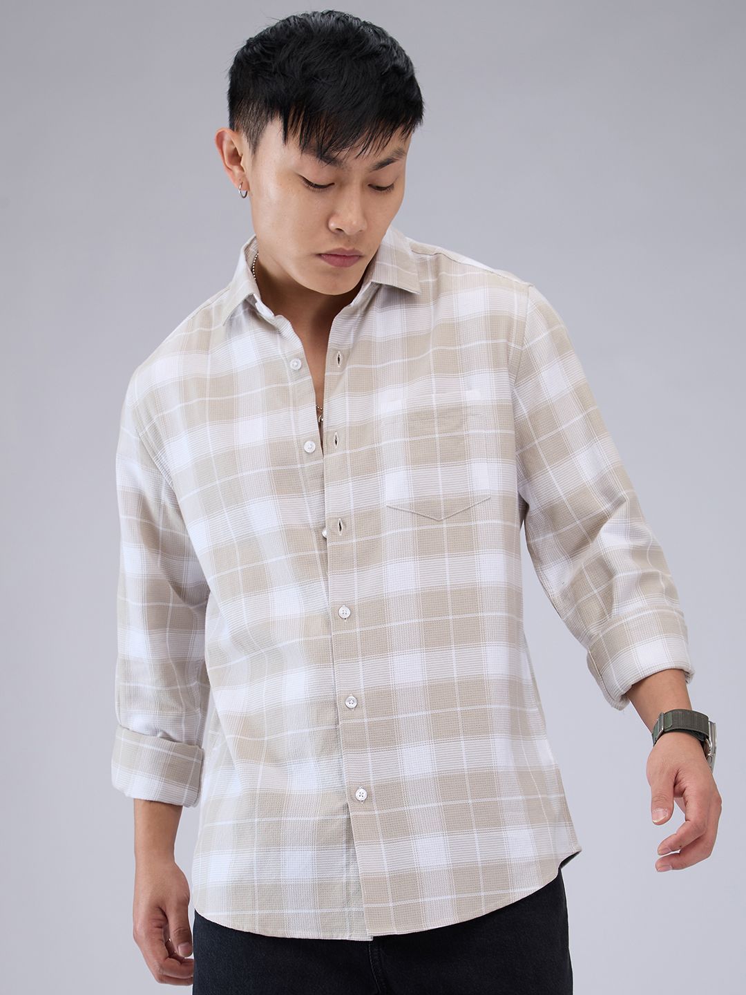 VASTRADO Men Classic Cutaway Collar Tartan Checked Cotton Slim Fit Casual Shirt