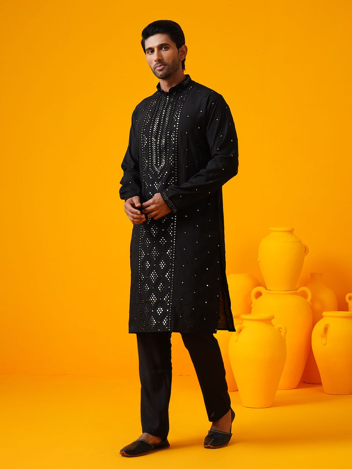 SOJANYA LUXE Cermin Kolar Mandarin Bersulam Geometrik Berfungsi Kurta Lurus Dengan Seluar
