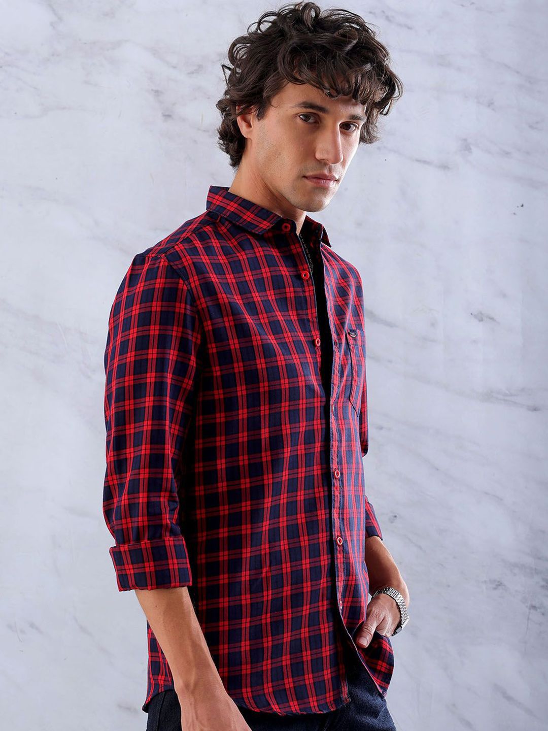 The Indian Garage Co Men Checked Slim Fit Opaque Casual Shirt