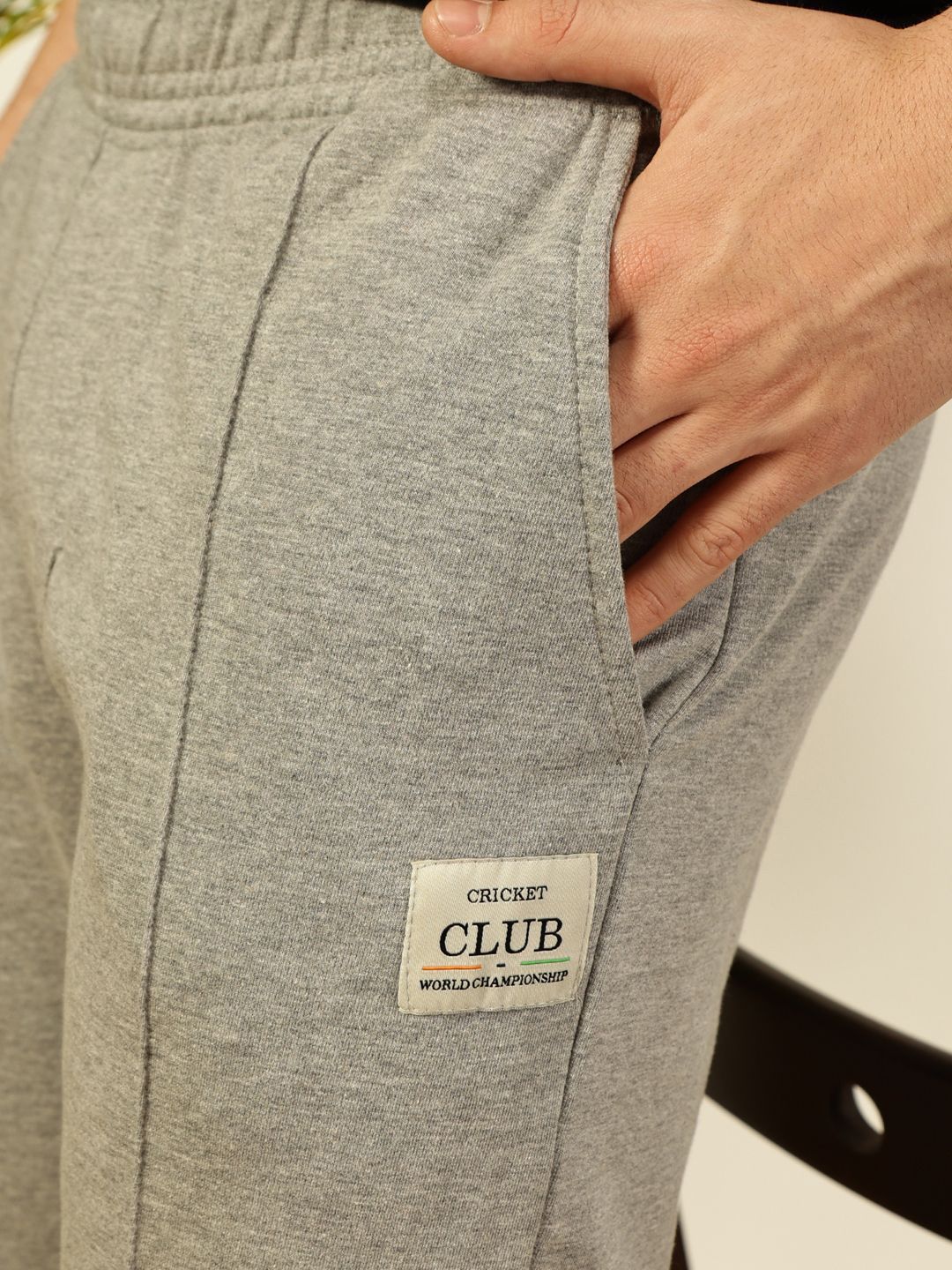 Thomas Scott Men Straight-Fit Mid Rise Joggers