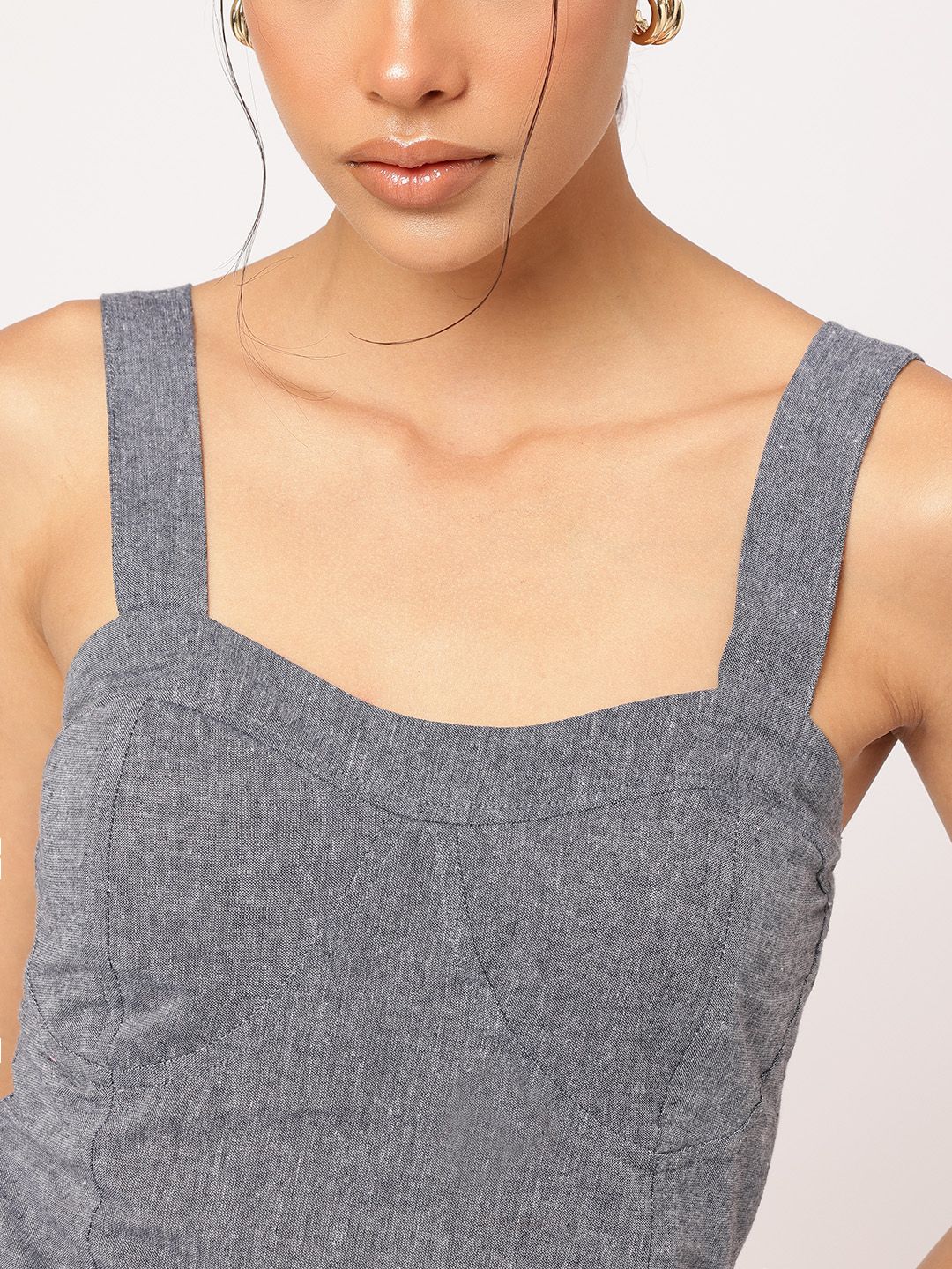 DressBerry Effortless Chic Sweetheart Neck Top
