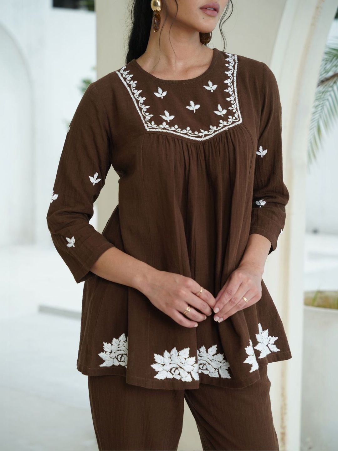 House of Chikankari Brown 2 Keping Cotton Solid Tunic dengan Set Co-Ord Seluar
