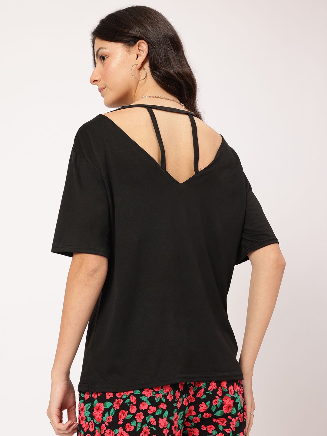 DressBerry Cuddle Core Cut-Out Strap Detail Back Relaxed Fit Top