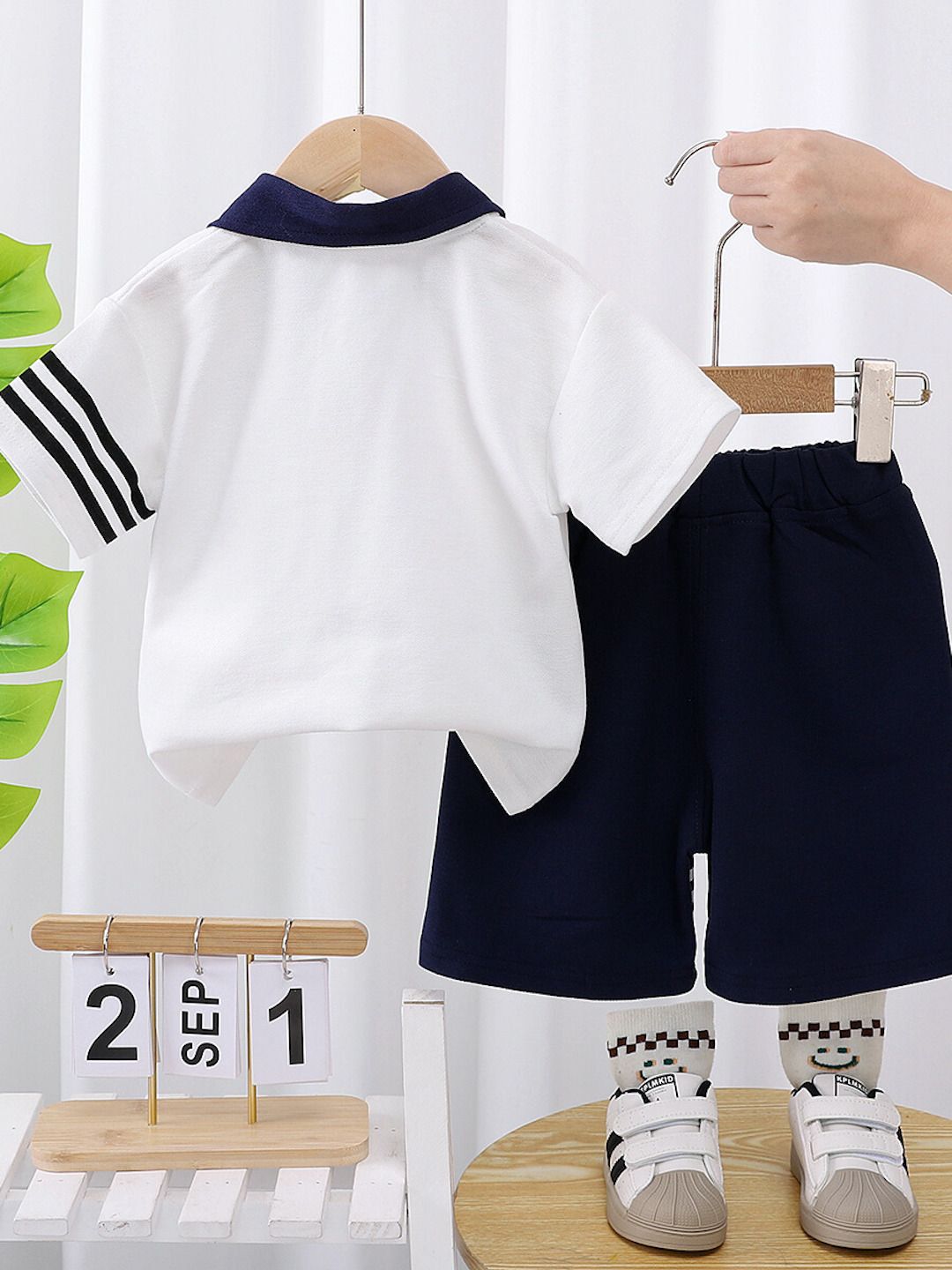 YK Kids Striped T-shirt With Shorts