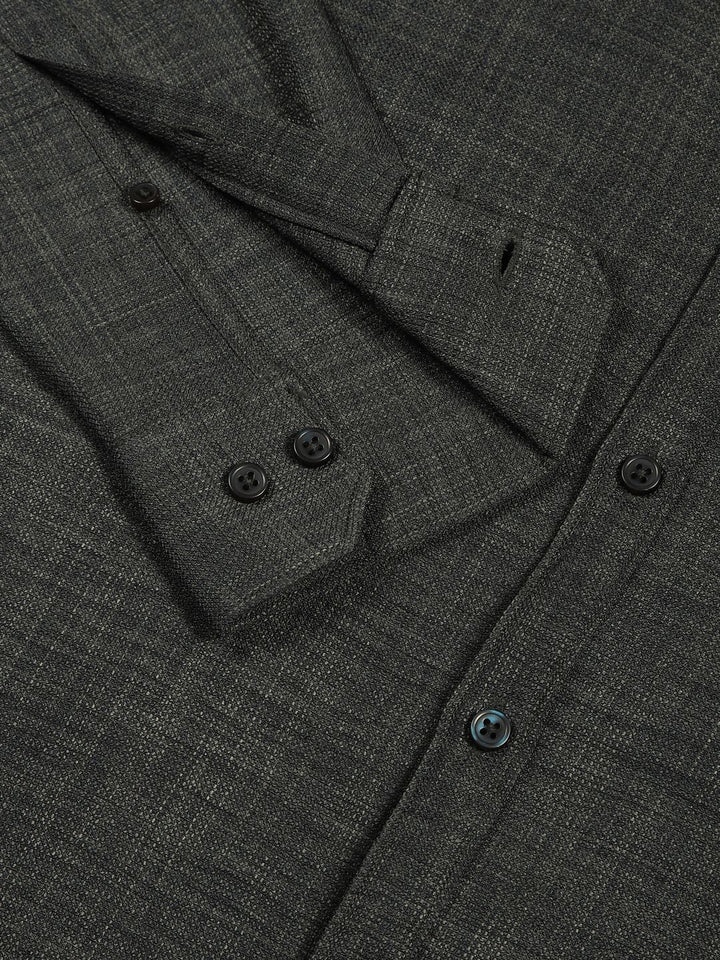 Thomas Scott Men Classic Button-Down Collar Solid Slim Fit Casual Shirt