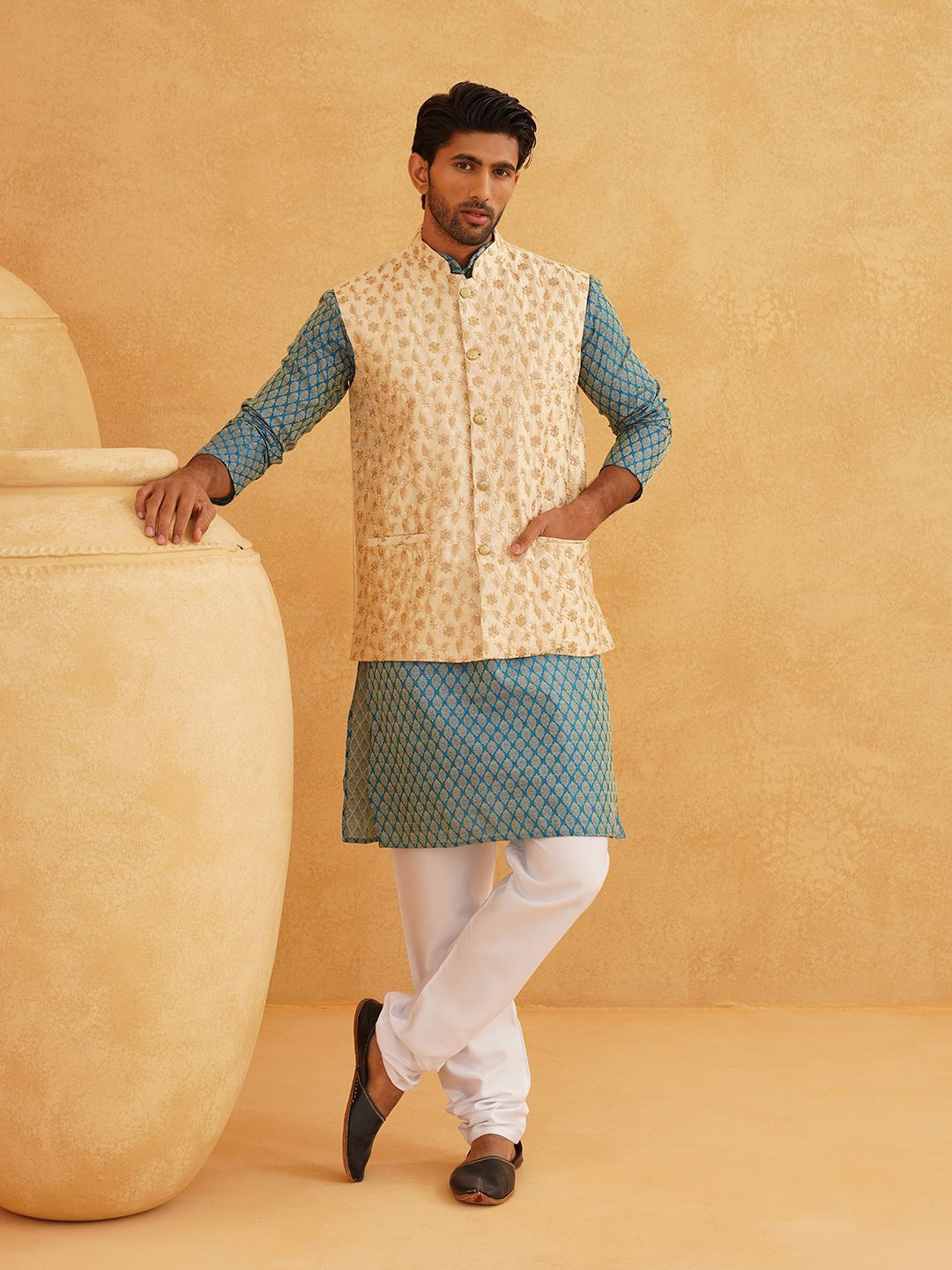SOJANYA Ethnic Motifs Woven design Band Collar Kurta With Churidar And Nehru Jacket