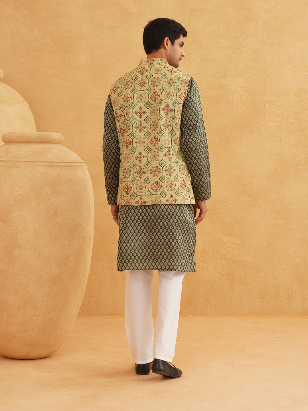 SOJANYA Ethnic Motifs Printed Mandarin Collar Kurta With Churidar And Nehru Jacket