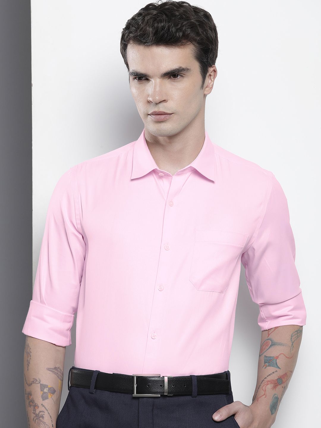 The Indian Garage Co. X Luxe Men Slim Fit Opaque Formal Shirt