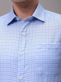 The Indian Garage Co. X Luxe Men Slim Fit Opaque Checked Formal Shirt