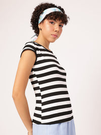 DressBerry Everyday Basics Monochrome Stripes Tee