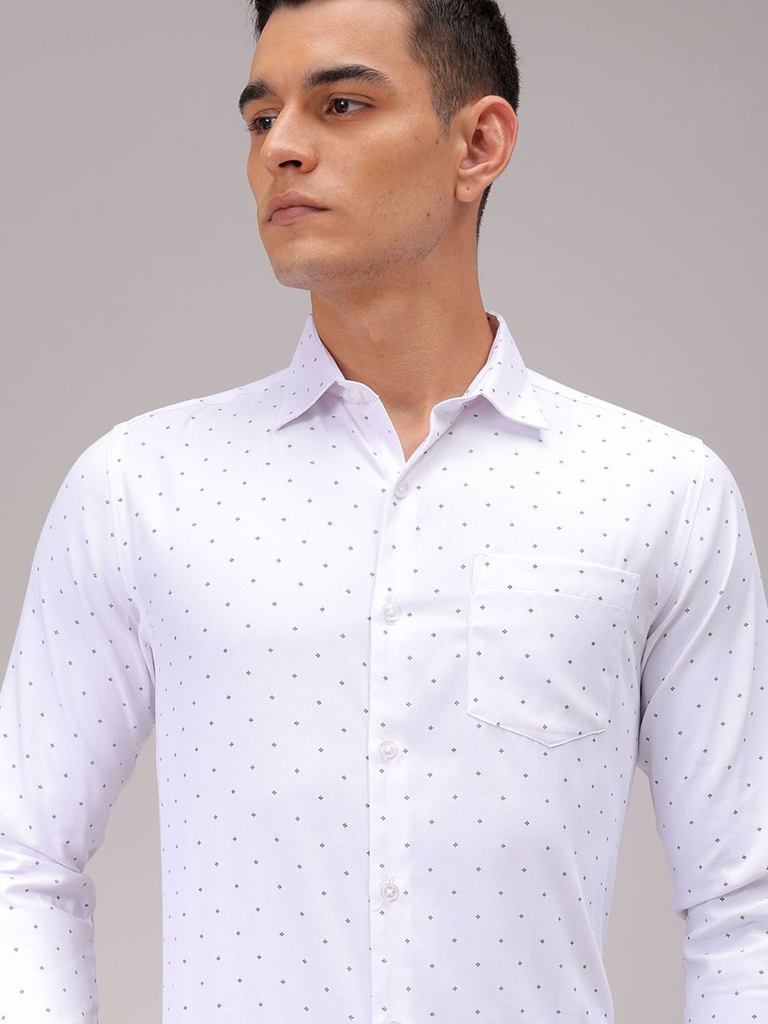 The Indian Garage Co. X Luxe Men Cutaway Collar Micro Ditsy Printed Slim Fit Formal Shirt