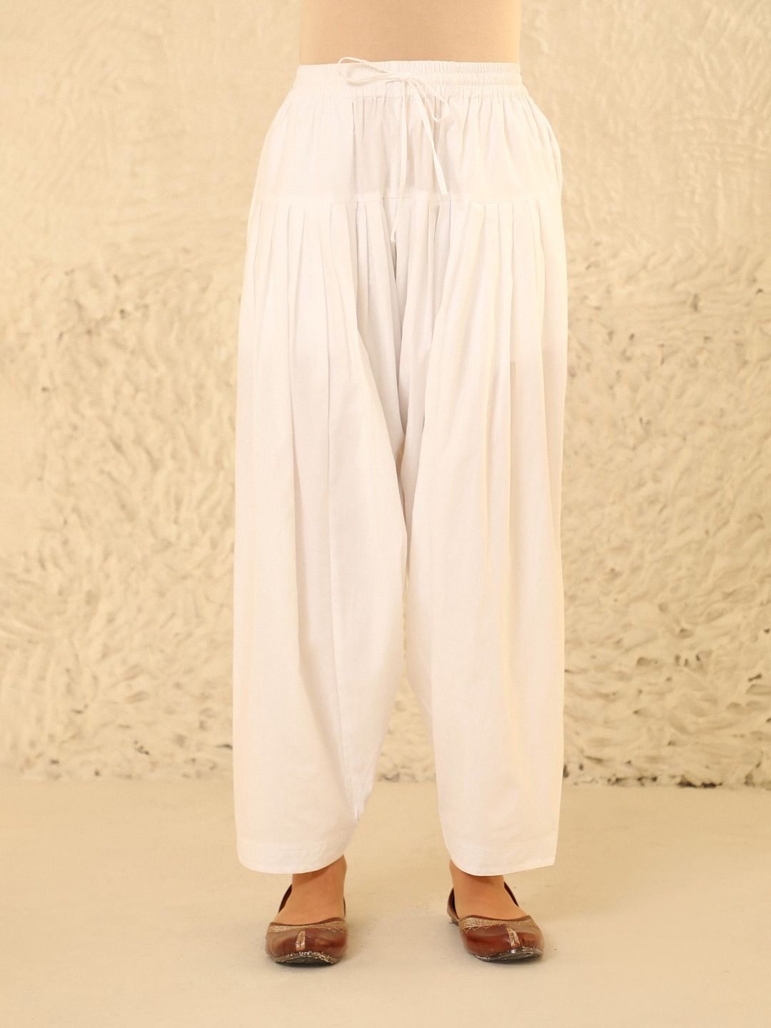 House of Chikankari Women White Cotton Solid Salwar
