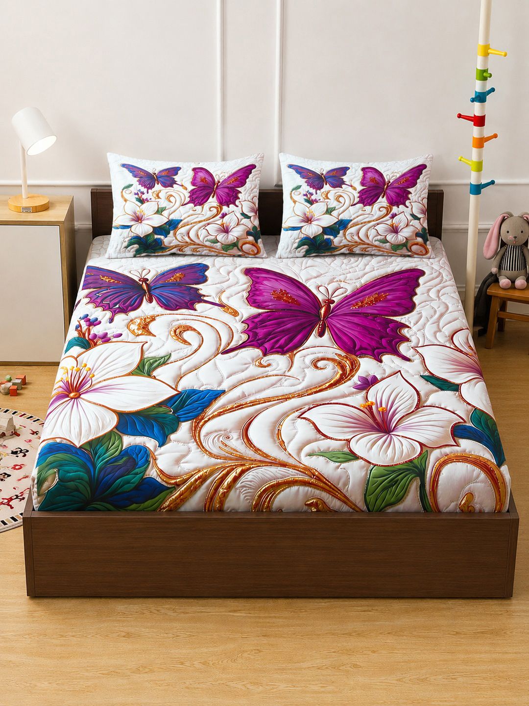 Myntra Elegant Homes Multicoloured Floral 400 TC King 7D Bedsheet with 2 Pillow Covers