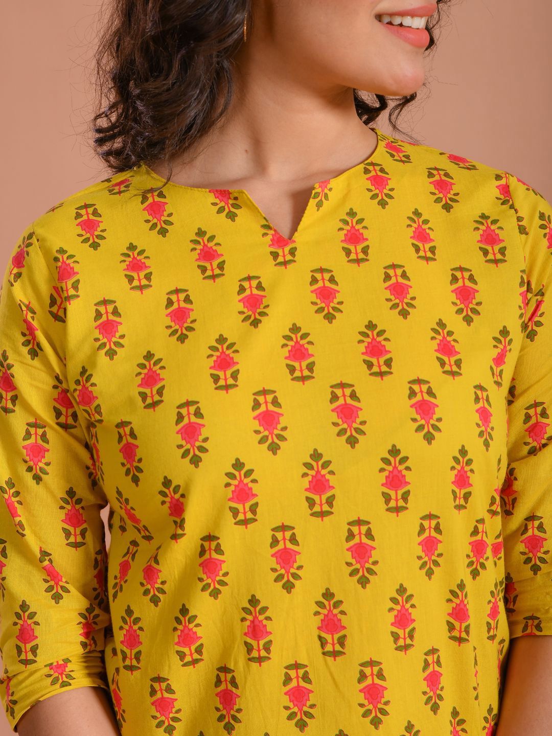 SANSKRUTIHOMES Women Floral Printed Pure Cotton Night Suit