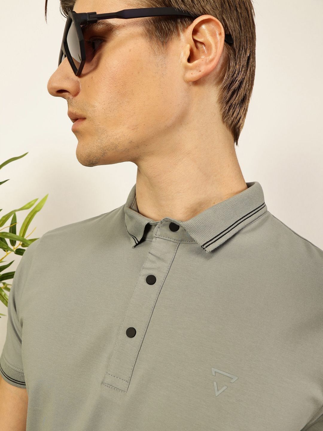 Thomas Scott Men Solid Polo Collar Cotton T-shirt
