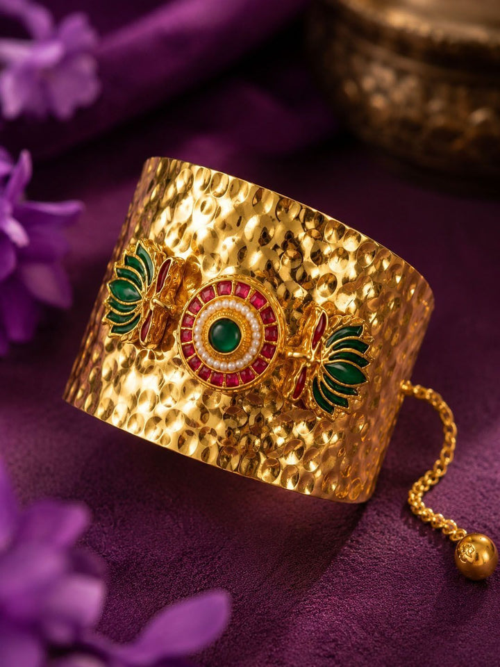 Gelang Cuff Bertampal Batu Tiruan PANASH Bersalut Emas