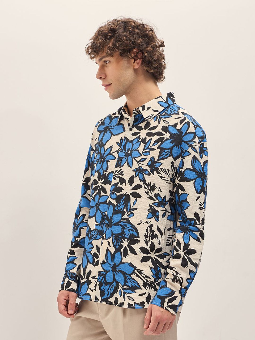 THE BEAR HOUSE Men Spread Collar Floral Printed Relaxed Fit Casual Shirt
