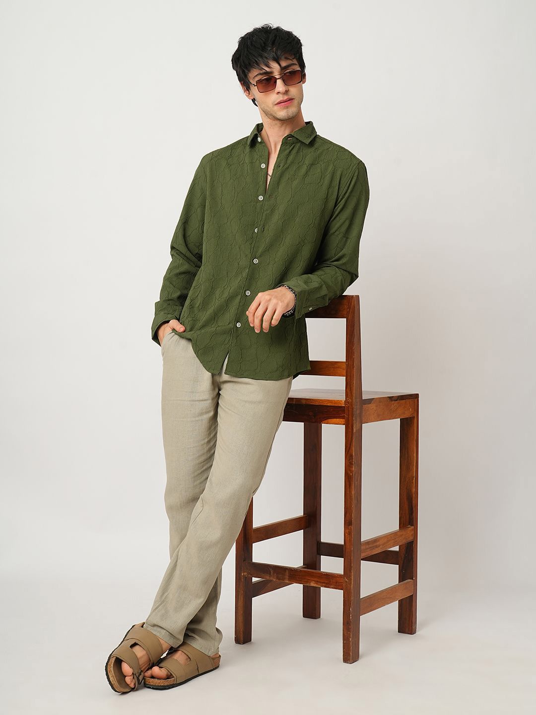 VASTRADO Men Classic Slim Fit Opaque Casual Shirt