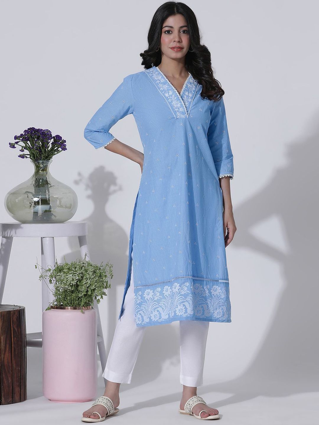 W Floral Embroidered V-Neck Cotton Straight Kurta