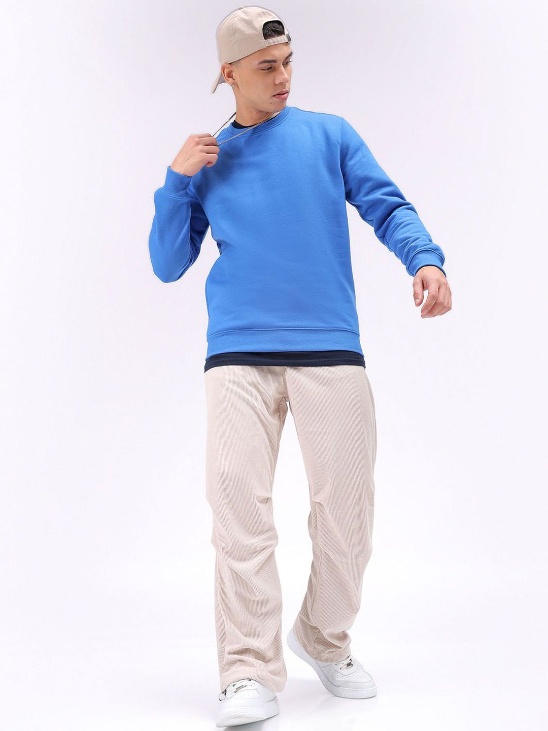 The Indian Garage Co Men Textured Tapered Fit Joggers Trousers