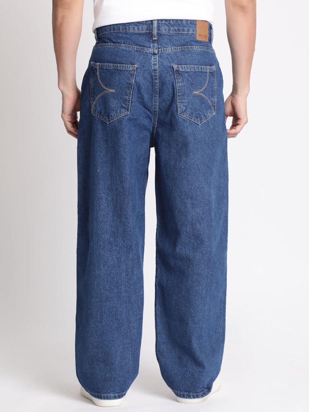 Bene Kleed Men Loose Balloon Fit High-Rise Jean