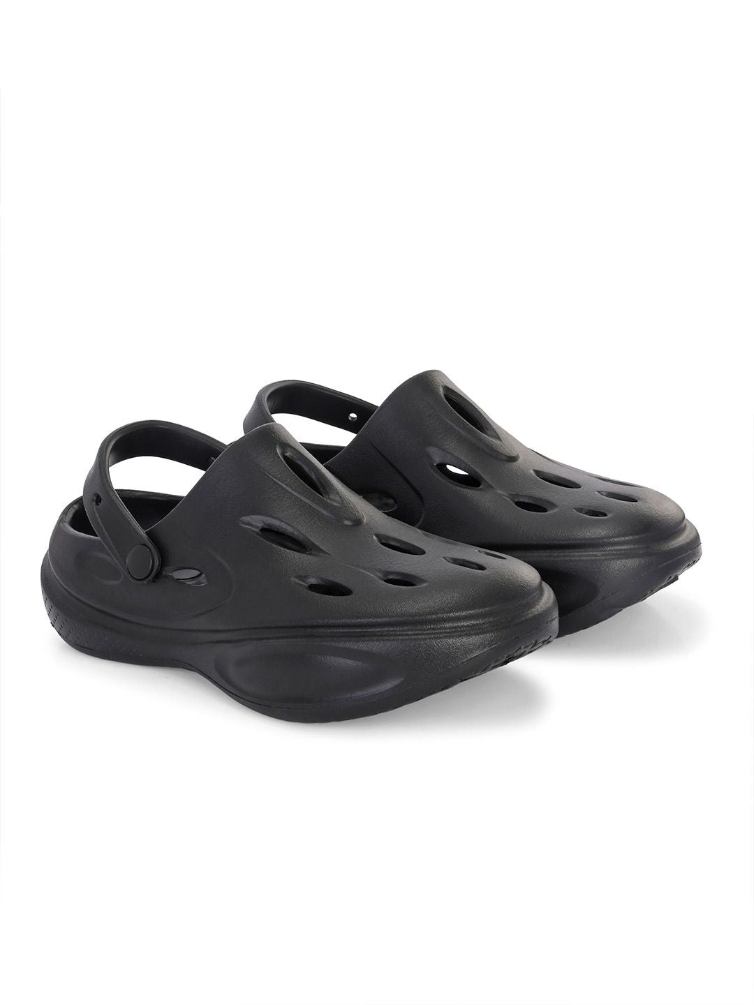HRX by Hrithik Roshan Men Rubber Clogs