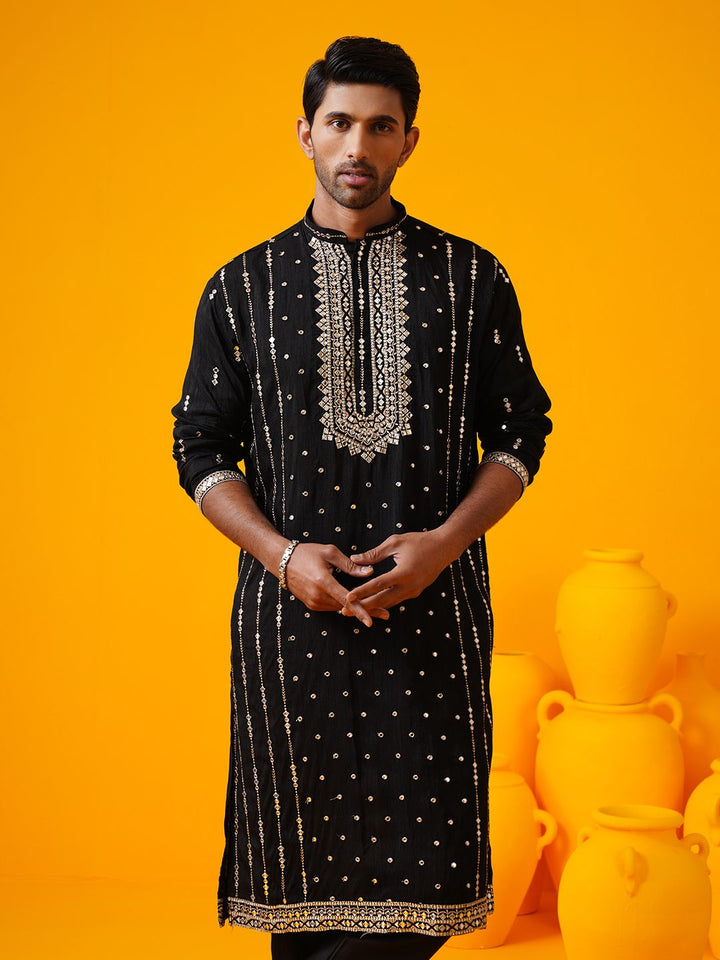 SOJANYA LUXE Geometric Embroidered Mandarin Collar Pure Silk Straight Kurta With Trouser