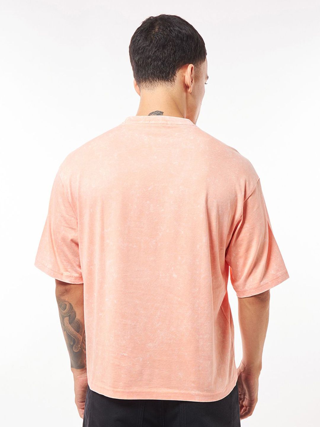 Bewakoof Men Graphic Printed Round Neck Pure Cotton Oversized T-Shirt
