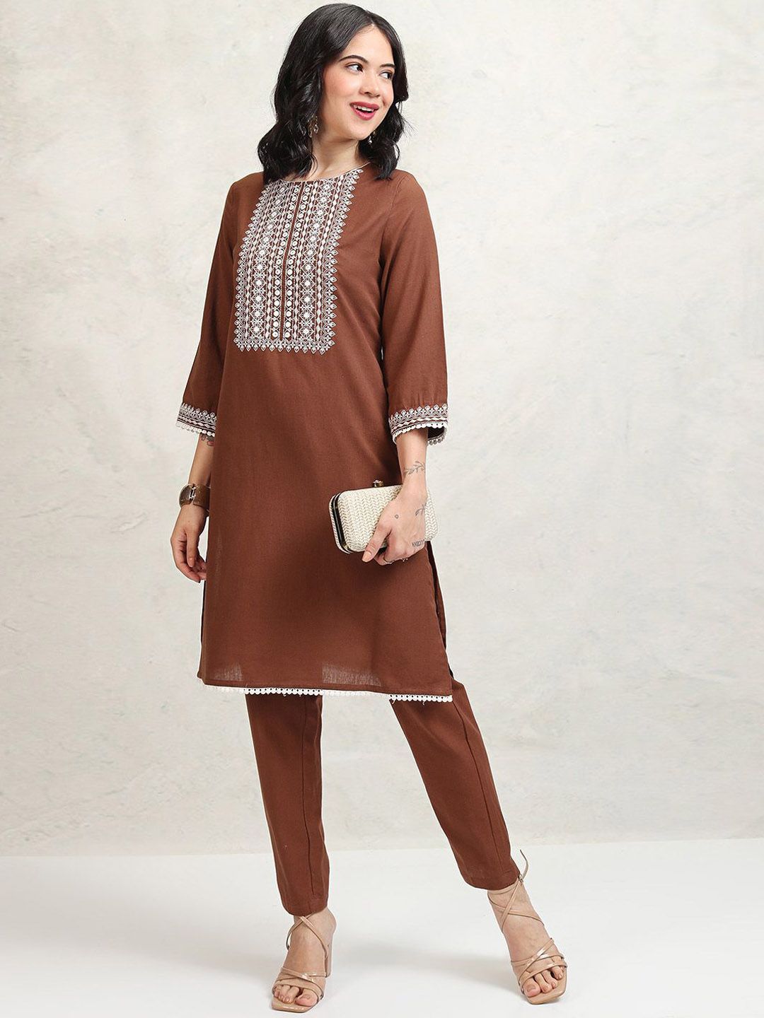 Vishudh Women Embroidered Regular Kurta with Trousers