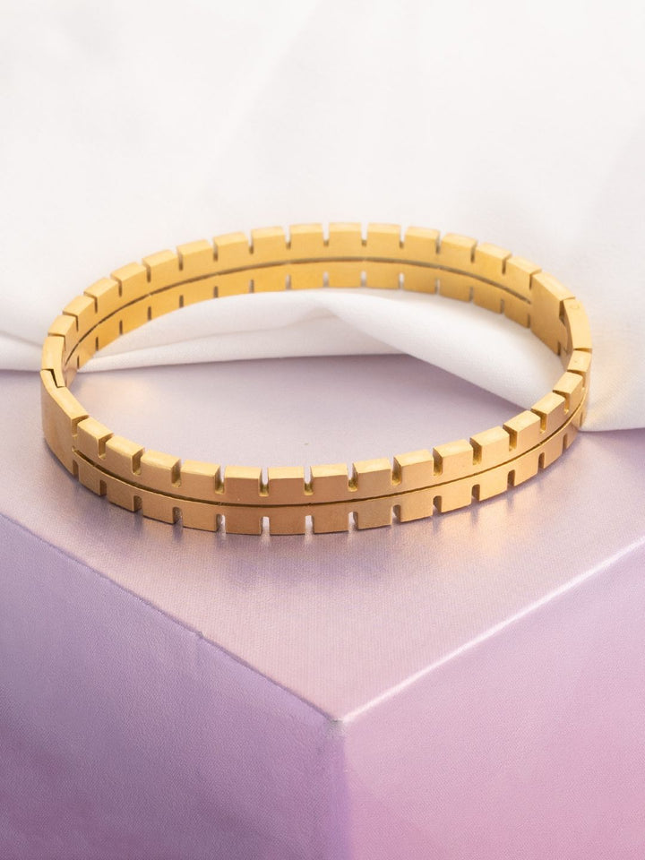 VOGUE PANASH Wanita Brass Gold-plated Bangle-Style Bracelet