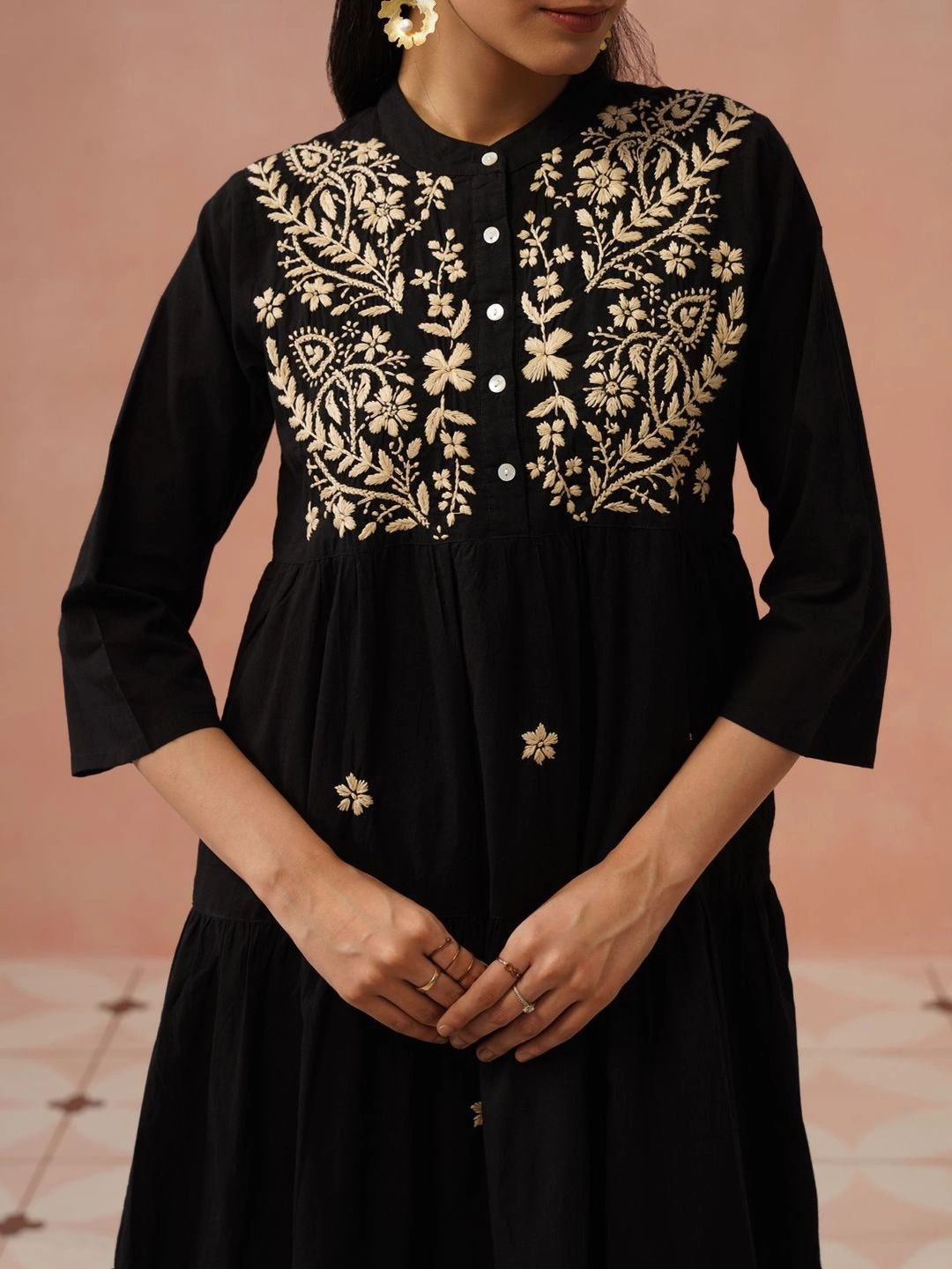 Pakaian Midi Bersulam A-Line House of Chikankari