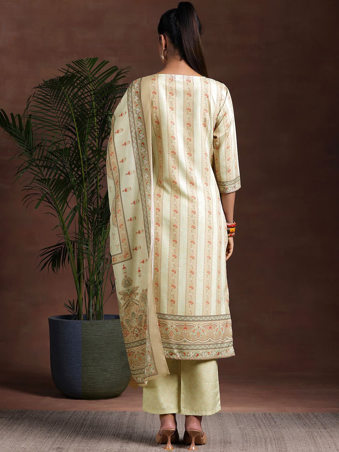 Libas Floral Printed Straight Kurta with Trousers & Dupatta