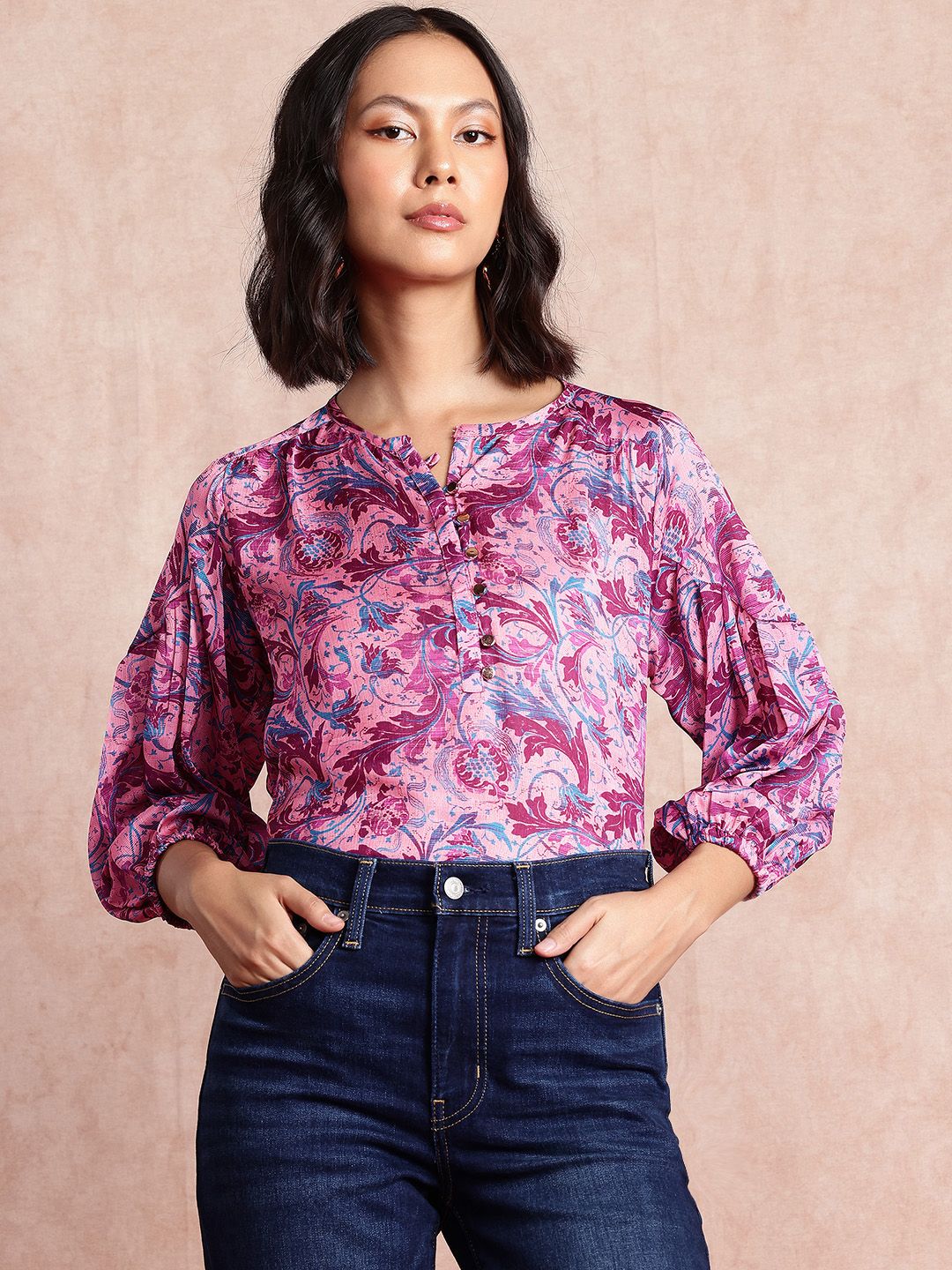 all about you Floral Printed Puff Sleeve Top