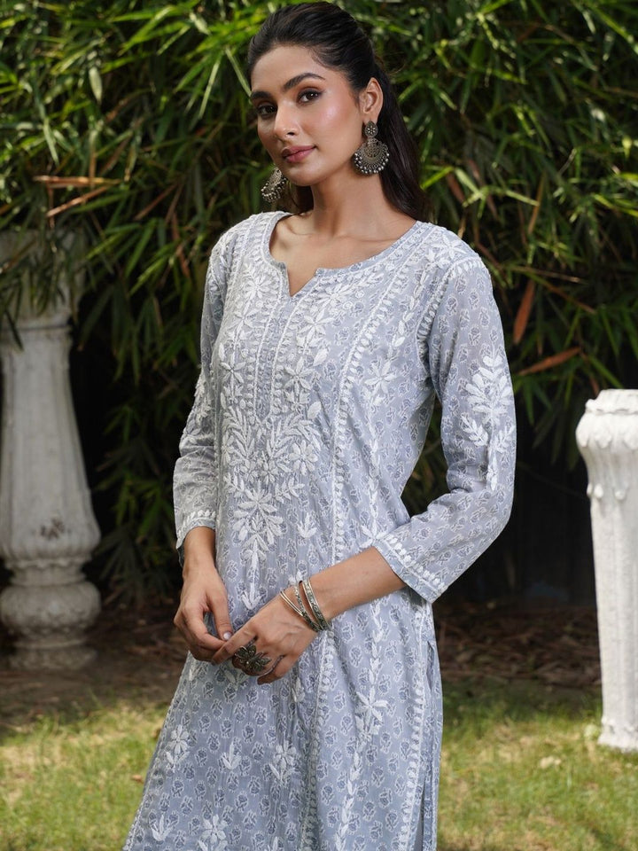 Rumah Wanita Chikankari Motif Etnik Bersulam Chikankari Cetakan Indie Kurta