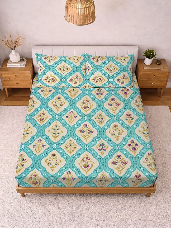 KLOTTHE Multicoloured & Yellow Floral 300 TC King Bedsheet with 2 Pillow Covers