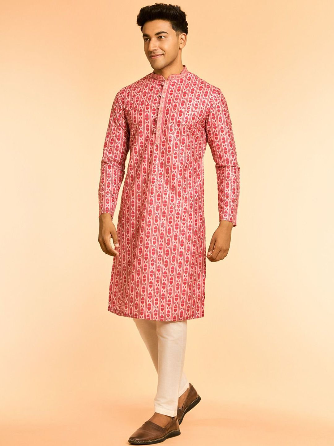 Diwas by Manyavar Men Woven Design Sequins Kurta