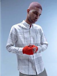 THE BEAR HOUSE Men Grey Slim Fit Pure Cotton Checked Casual Shirt