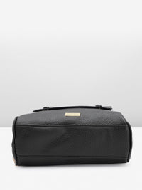 DressBerry Textured Structured Handheld Bag