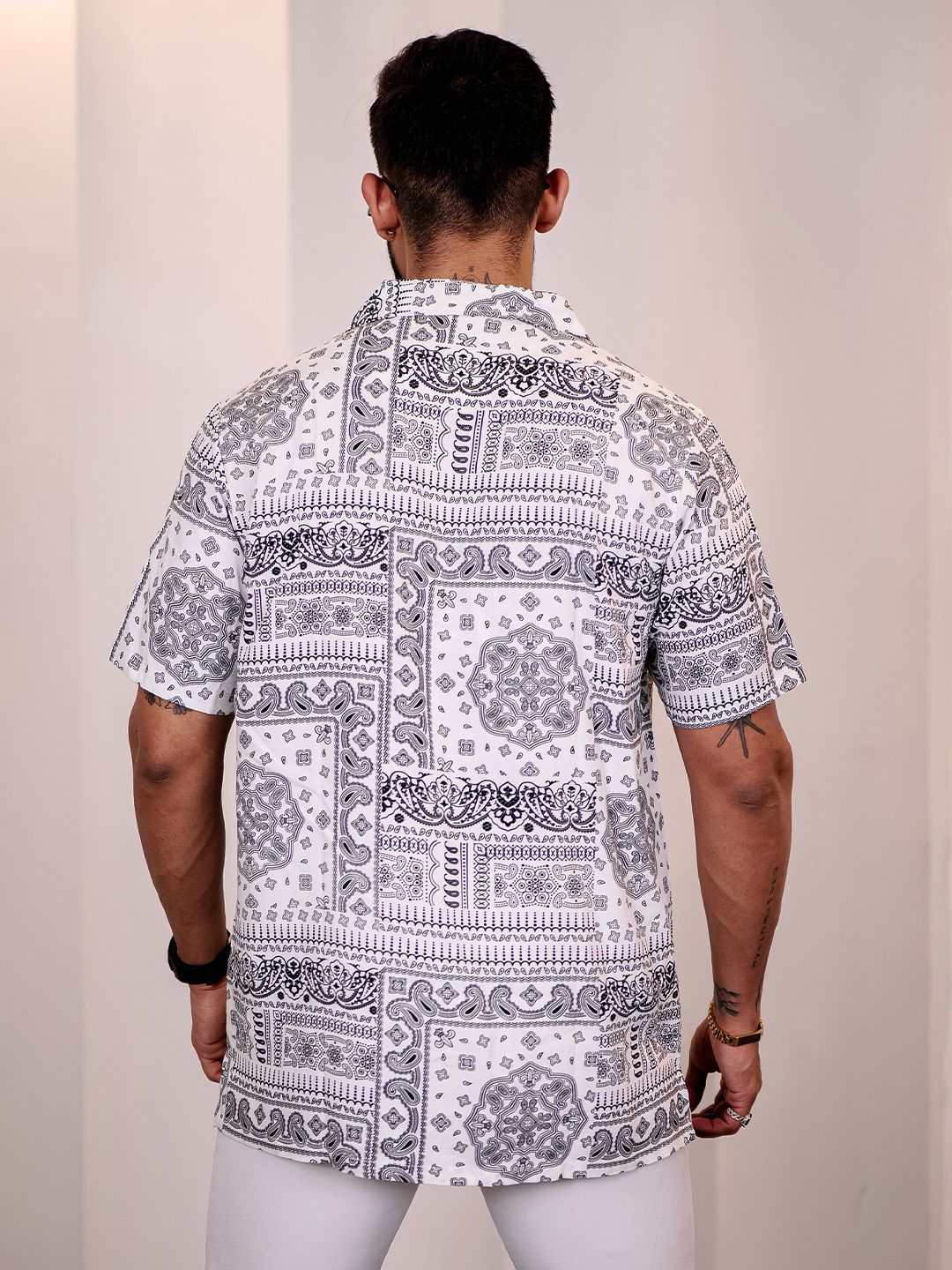 Eszett Men Ethnic Motifs Printed Cuban Collar Casual Shirt